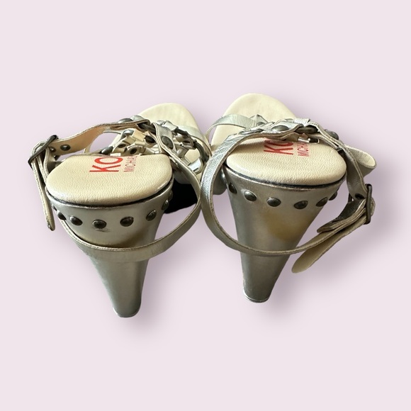 Women’s Michael Kors Made In Italy Leather Strappy Studded 4” Metallic Heels S 9 - Picture 7 of 14
